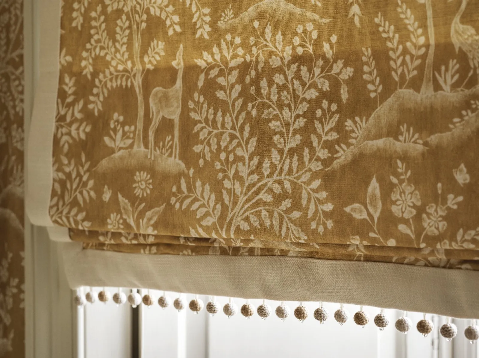 Roman Blind 5