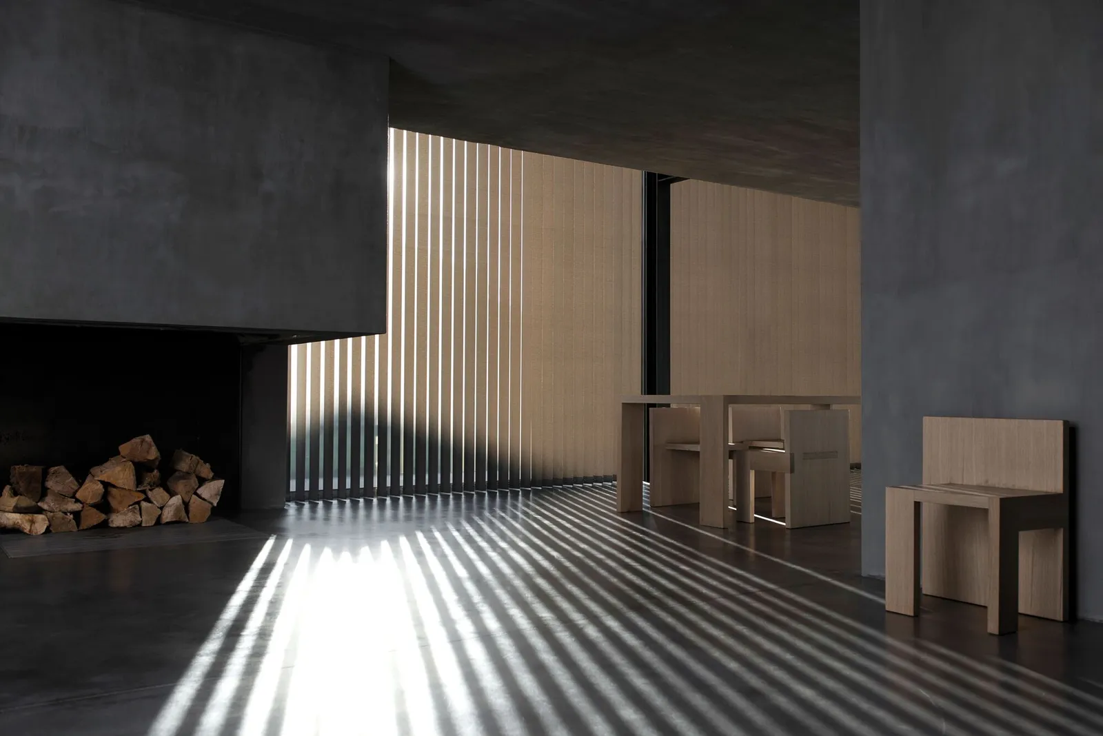 Vertical Blind 1