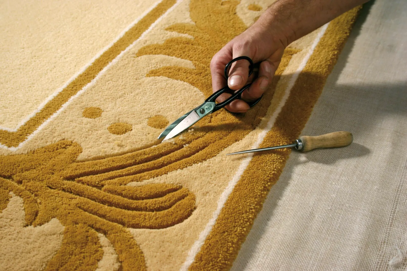 BESPOKE CARPETS AND RUGS 2